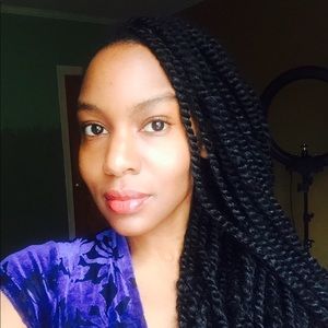 Meet your Posher, Loreen